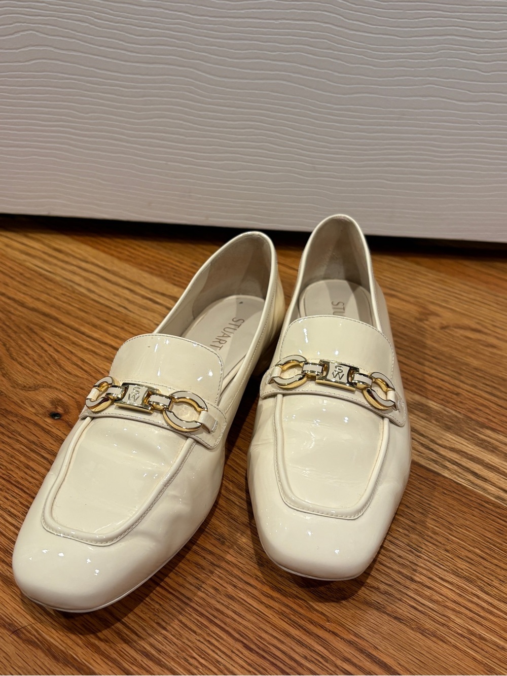 Stuart Weitzman Cream Patent Leather Loafers with Gold Hardware